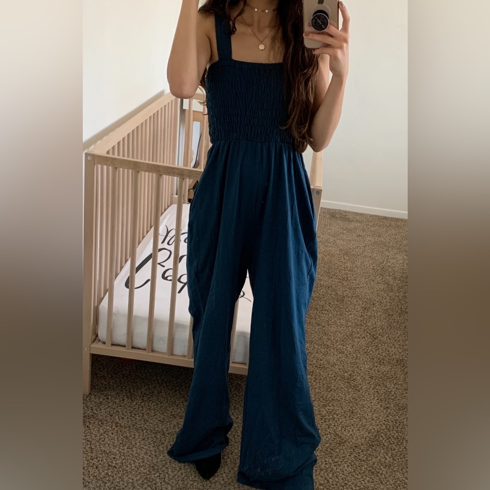 Pinkblush jumpsuit - Picture 5 of 5
